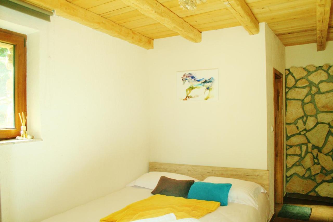 Boutique B&B Agroturizam Sv. Juraj Vrh  Exterior photo